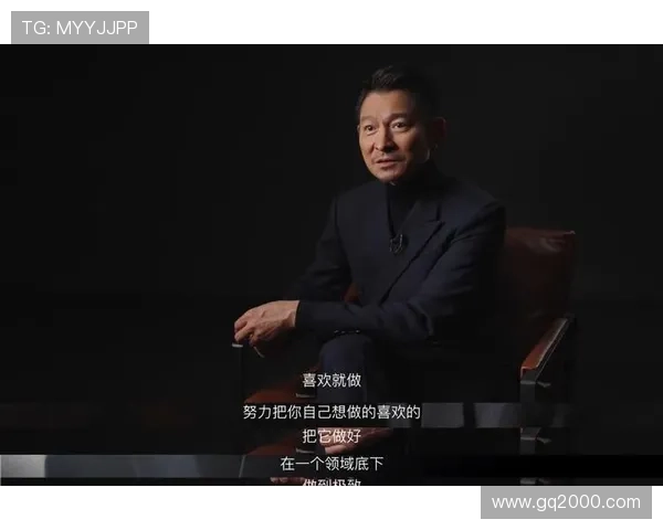 刘德华携手香港足球明星队共创辉煌赛季展现体育精神与团队合作魅力 刘德华携手香港足球明星队共创辉煌赛季展现体育精神与团队合作魅力