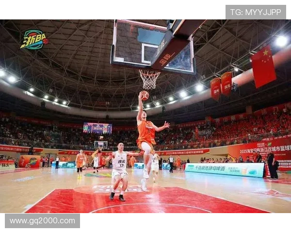 南京篮球队与北京篮球队赛后复盘团队协作的精彩瞬间与战术分析 南京篮球队与北京篮球队赛后复盘团队协作的精彩瞬间与战术分析