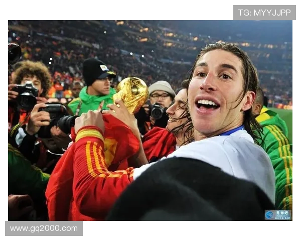 死党头像中的足球明星女生展现青春活力与梦想追逐的精彩瞬间